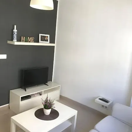 Piso Centrico Luminoso アパート ポンテベドラ